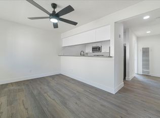9607 S Broadway APT 1, Los Angeles, CA 90003