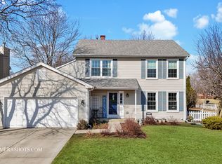 962 Longford Rd, Bartlett, IL 60103