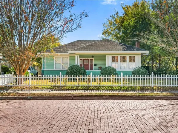 2111 Albert St, Alexandria, LA 71301