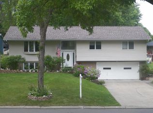 4841 Decatur Ave N, New Hope, MN 55428