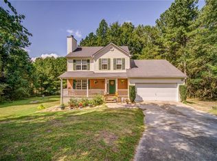 1228 Rockview Ct, Loganville, GA 30052