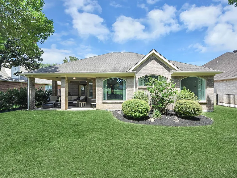 4214 Cambry Park — Photo 36