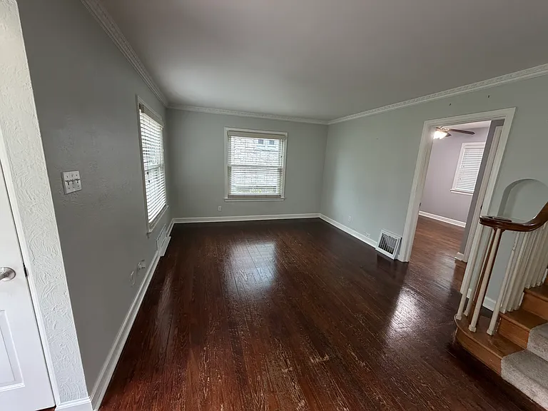 2324 S 58th St — Photo 5