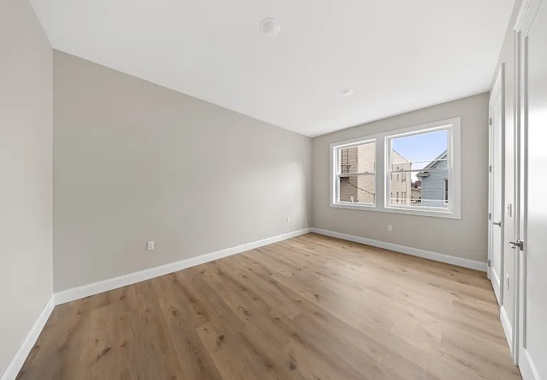 17 Wickham St #203 — Photo 8