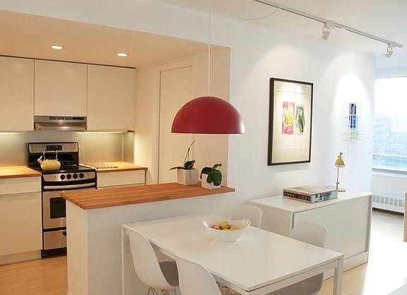 3rd image of 3900 N Lake Shore Dr APT 2H