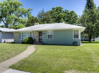 5244 Bryant Ave N, Minneapolis, MN 55430