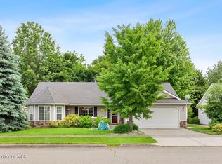1494 W Sutherland Ct, Hayden Lake, ID 83835