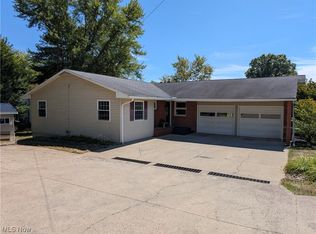 1200 Friendship Dr, New Concord, OH 43762