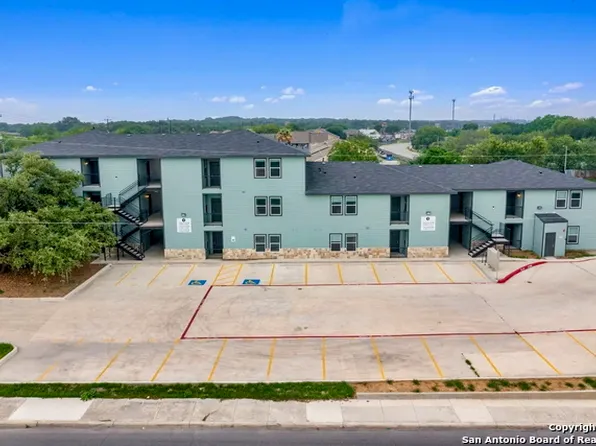 903 Canterbury, San Antonio, TX