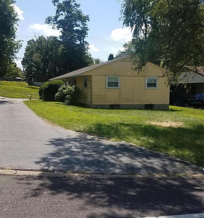 2nd image of 24 Shepley Dr