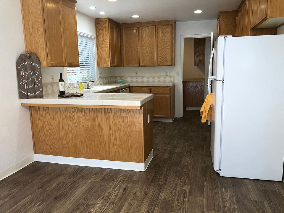 1st image of 14107 Capri Dr