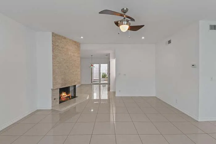 2518 S Sierra Madre — Photo 10
