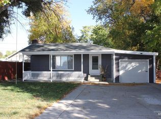 120 E 1st St, Middleton, ID 83644
