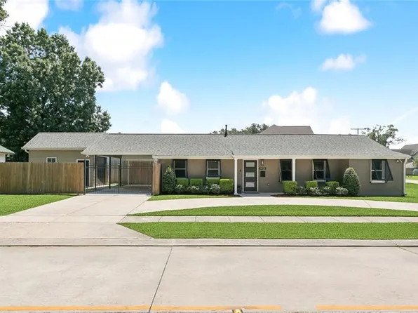 9721 Paula Dr, River Ridge, LA 70123