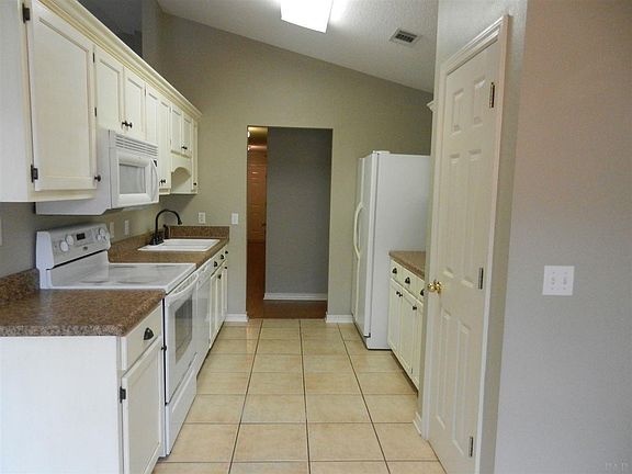 5th image of 7957 Red Bean Dr