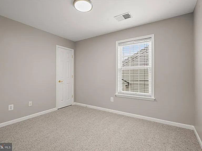 11214 Wortham Crest Cir — Photo 42