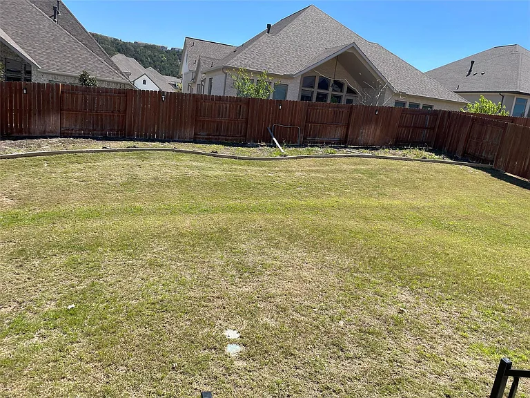 18001 Dufour Dr — Photo 19