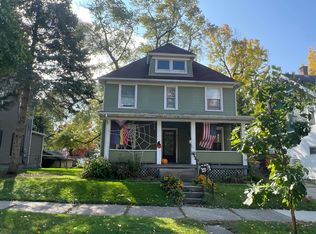 832 Innes St NE, Grand Rapids, MI 49503