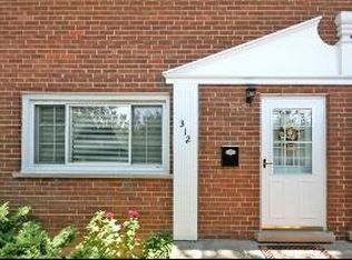 312 Skokie Blvd, Wilmette, IL 60091