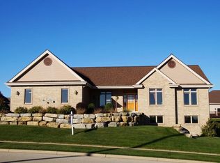 491 Bergamont Blvd, Oregon, WI 53575