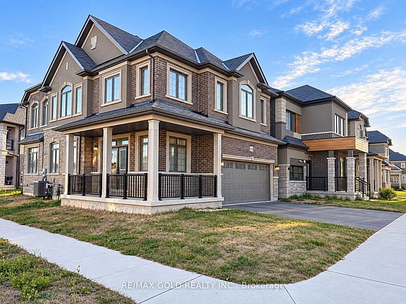 2nd image of 84 Macklin St