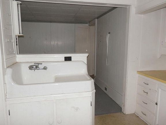 Extra kitchen upstairs