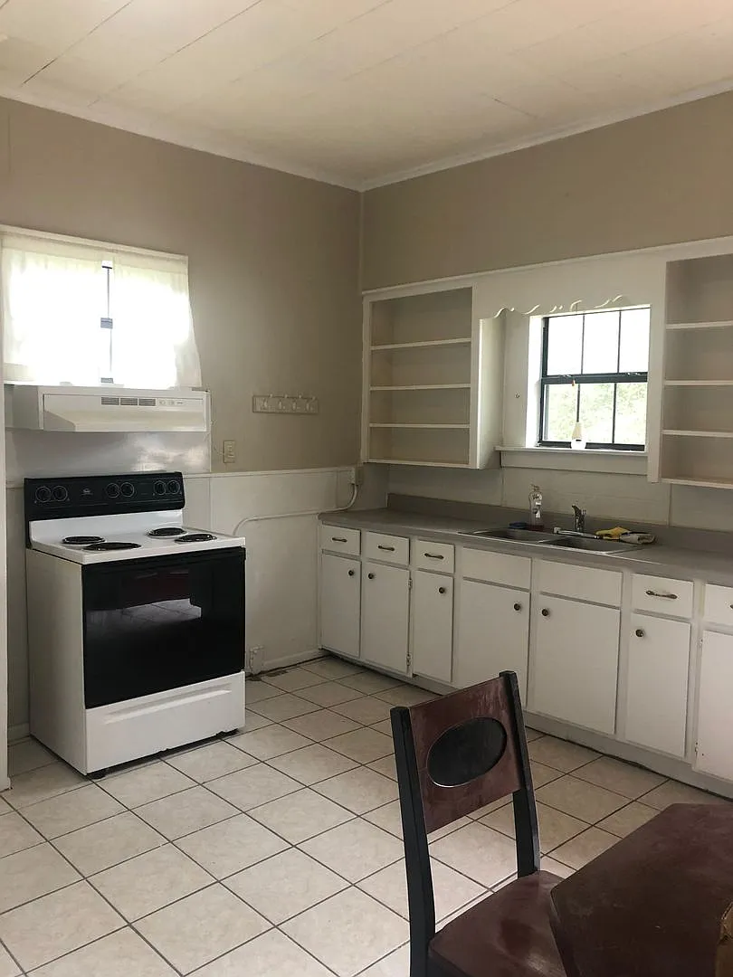 Two bedroom Apartment close to SHSU — Photo 4