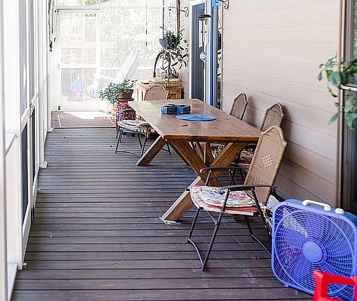 Screened Porch 