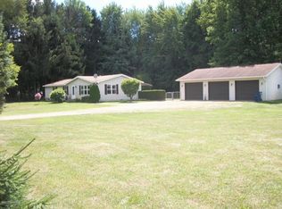 12104 S 29th St, Vicksburg, MI 49097