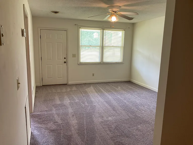 1307 Furches Ave #B — Photo 6