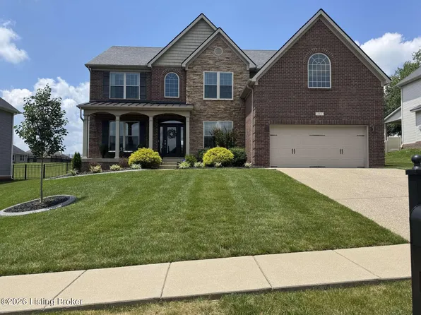 212 Chestnut Grove Ct, Fisherville, KY 40023