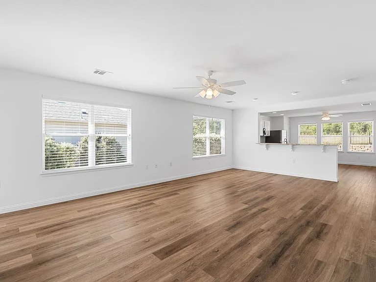 109 Monument Hill Trl — Photo 7