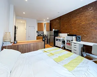 Rented by Kahen Properties