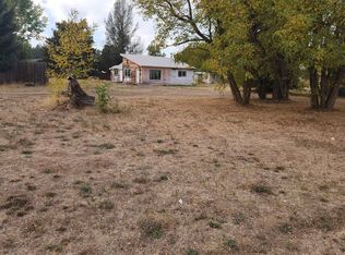 107 N Fir Ave, Deer Park, WA 99006