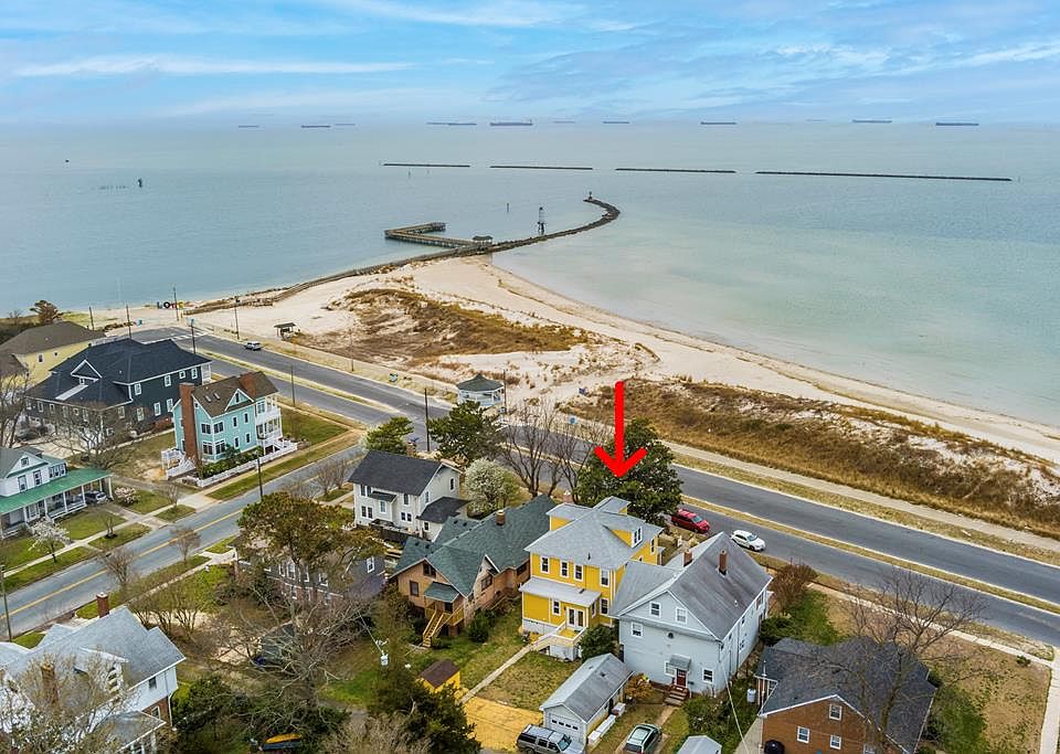1st image of 106 Bay Ave