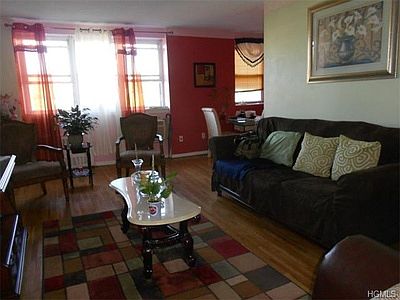 5th image of 377 N Broadway APT 603