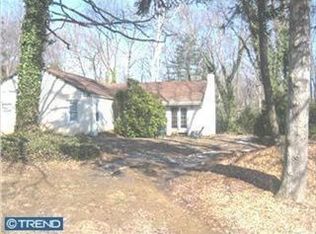 3689 Buck Rd, Huntingdon Valley, PA 19006