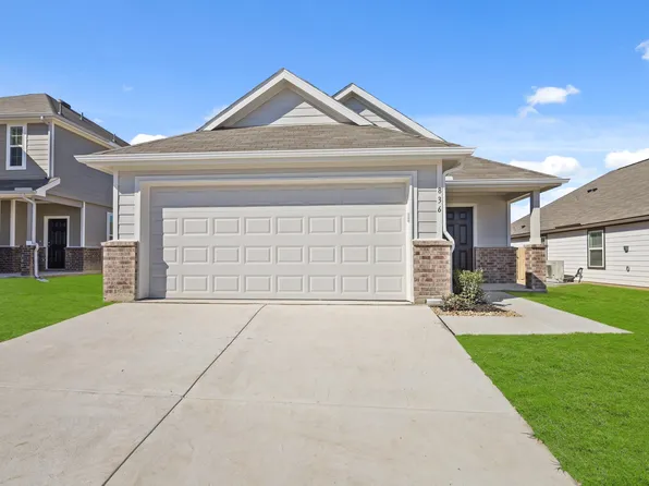 836 Jetliner Ave, Fort Worth, TX 76131