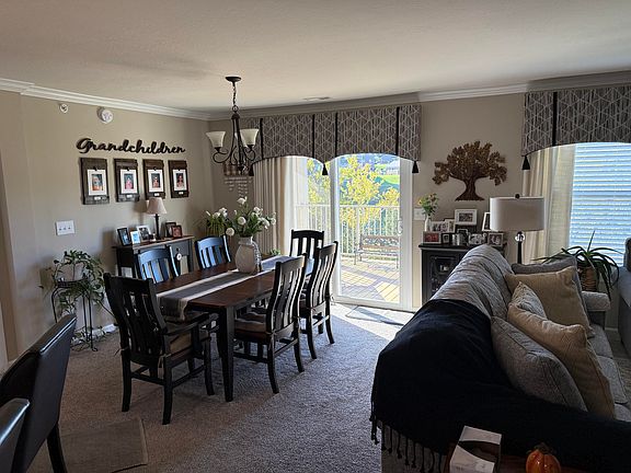 4th image of 788 Yorkshire Dr