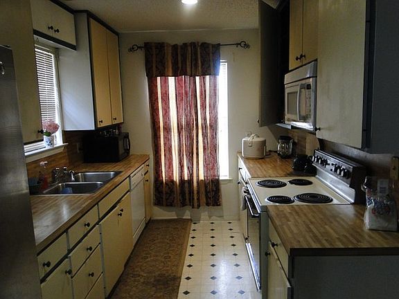 4th image of 2113 Marcie Ct