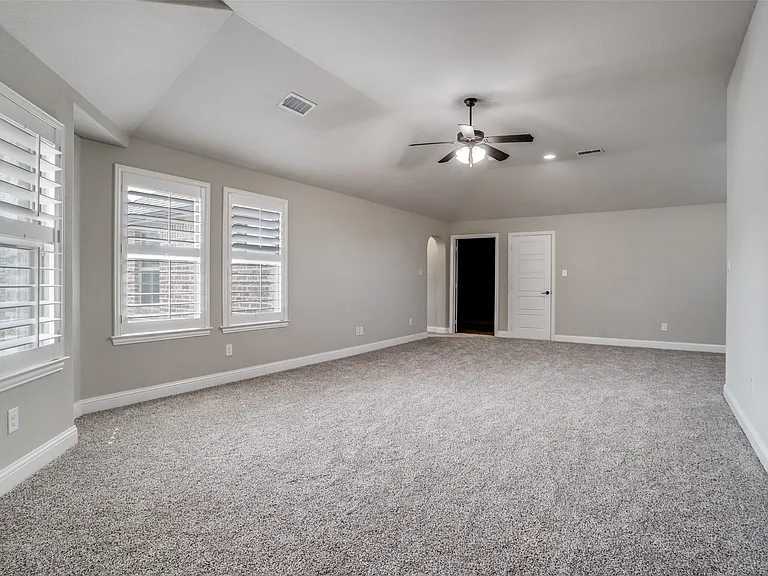 1071 Jennala Dr — Photo 14