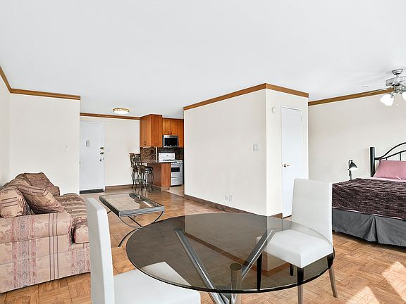 4th image of 37-31 73rd St #2H