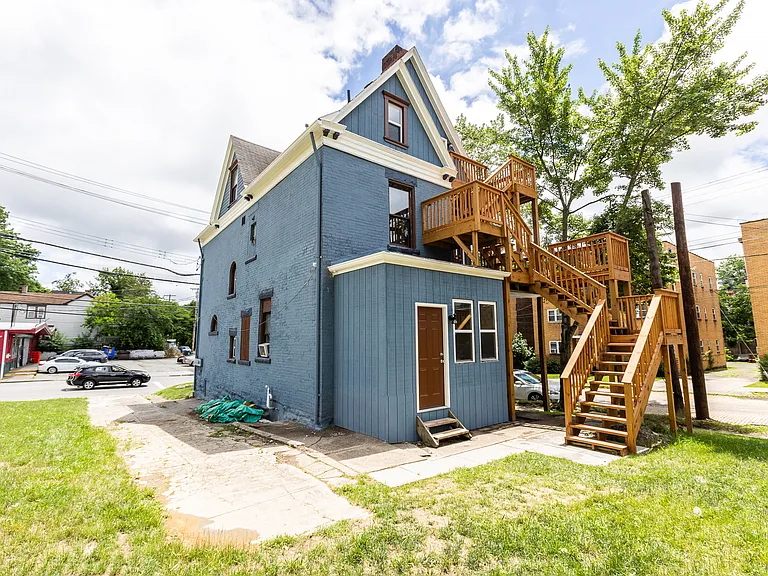 701 Swissvale Ave #1 — Photo 4