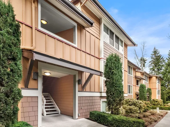 8240 126th Ave NE, Kirkland, WA