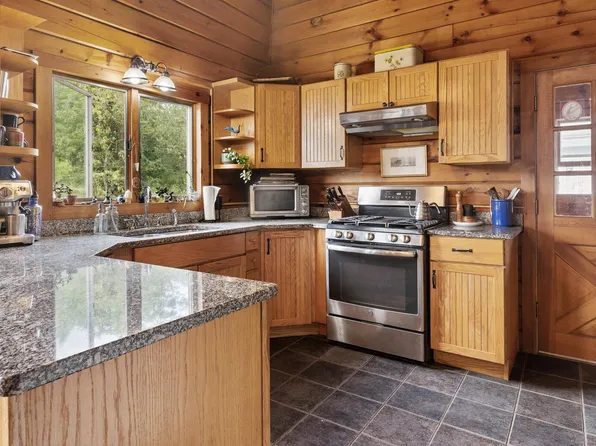 69 Hatch Road, Prospect, ME 04981