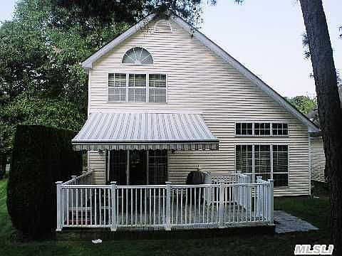 2nd image of 23 Cloister Ln