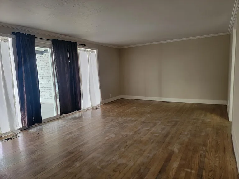 8490 S 1330 E — Photo 12
