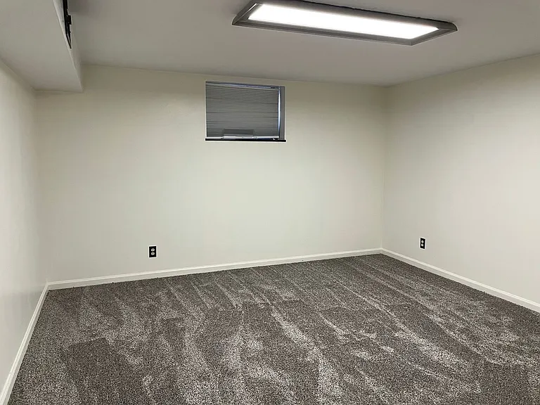 1848 Northview Dr — Photo 10