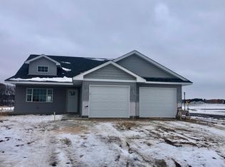 314 Bluebird Dr NW, Isanti, MN 55040