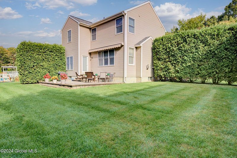 3rd image of 57 Bayberry Drive